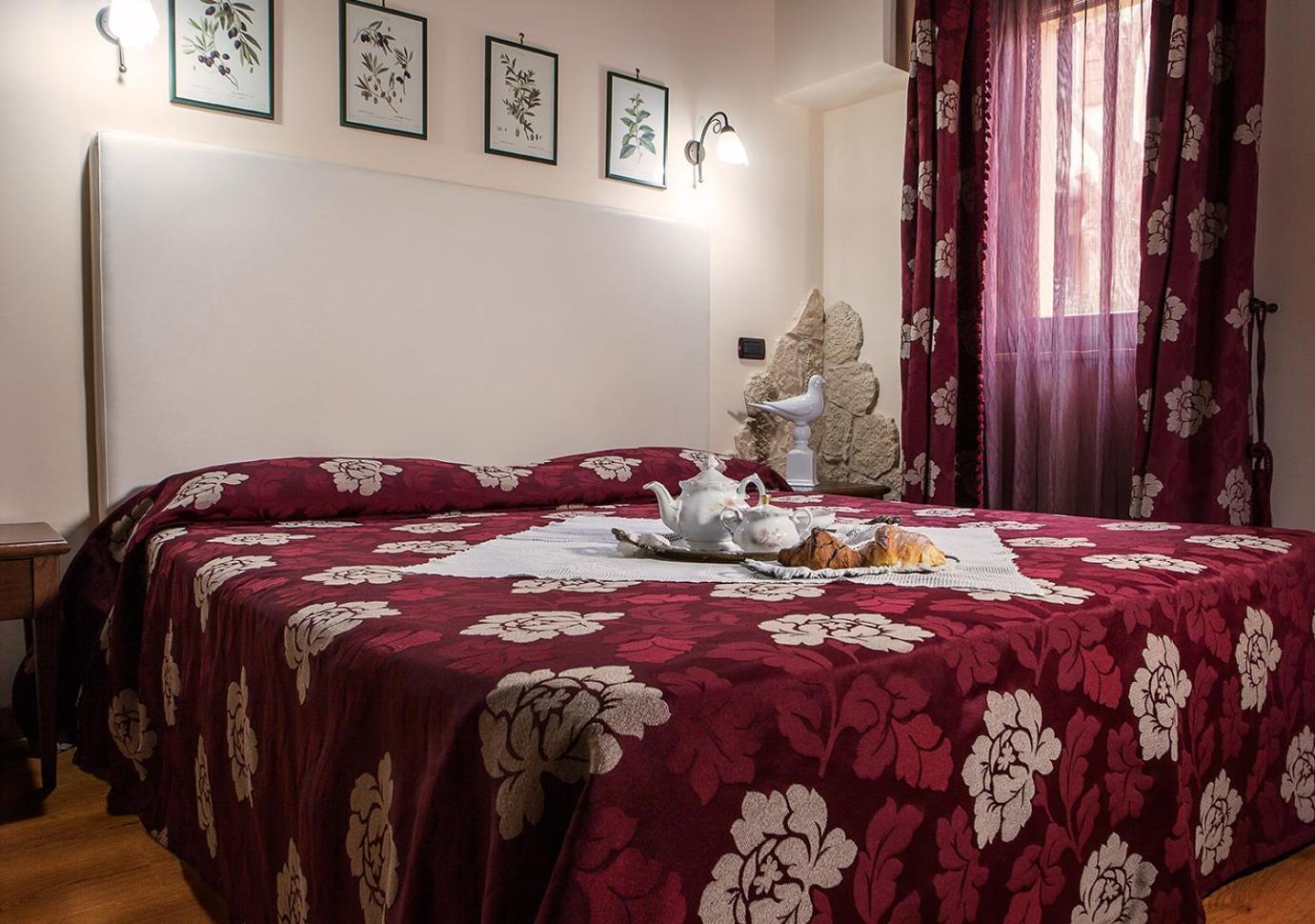 Le Residenze Degli Ulivi Hotell Campofilone Exteriör bild